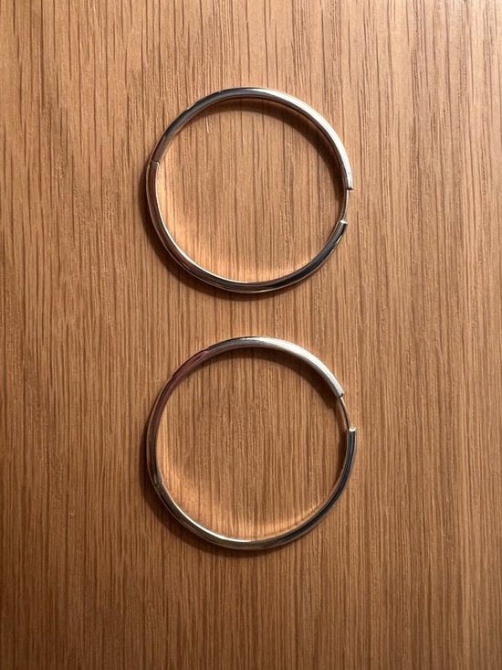 Mejuri Jewelry - Mejuri - Silver Hoop Earrings - Classic Thin Hoops